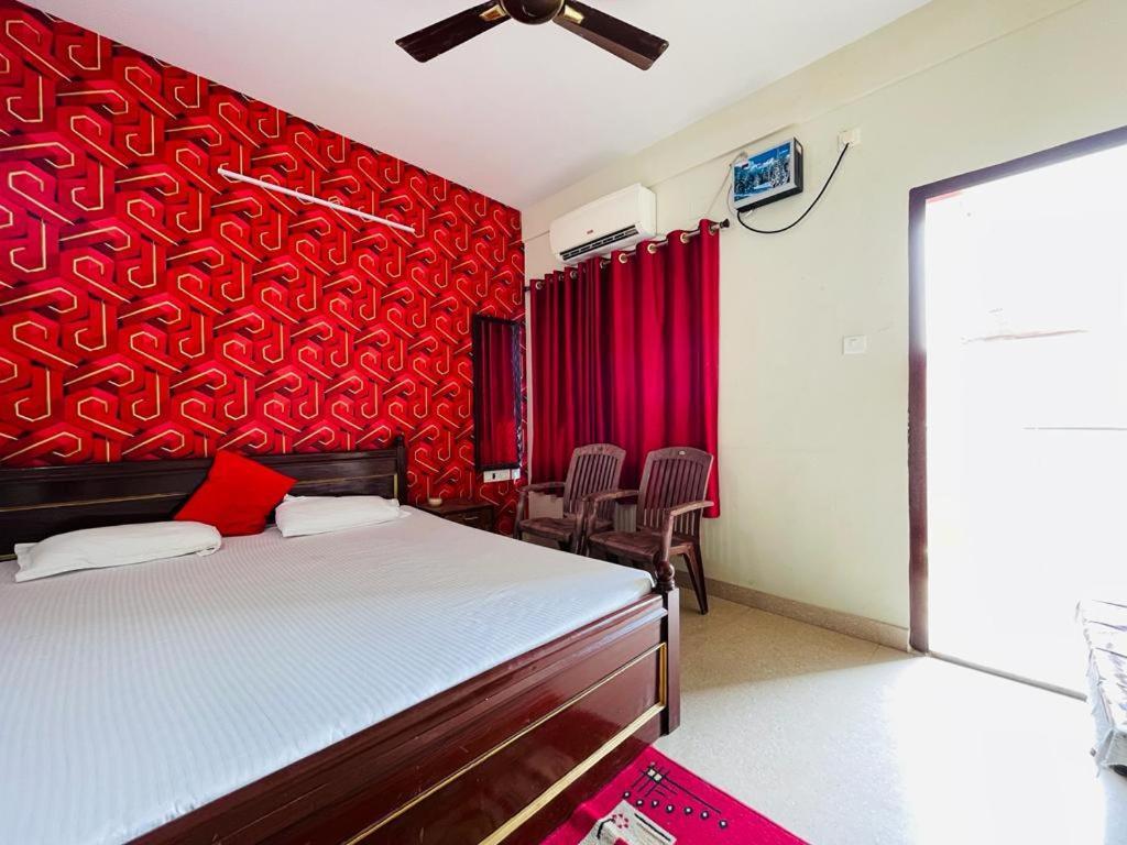 Hotel Lovely Star Inn ! Puri Zewnętrze zdjęcie